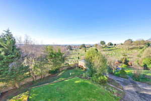 Photo 19- click for photo gallery